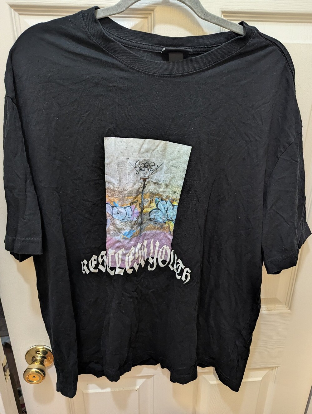 H&M Black Relaxed Fit Graphic Tee